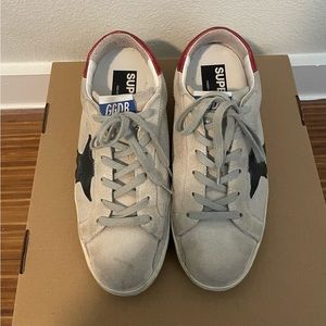 Golden Goose Sneakers